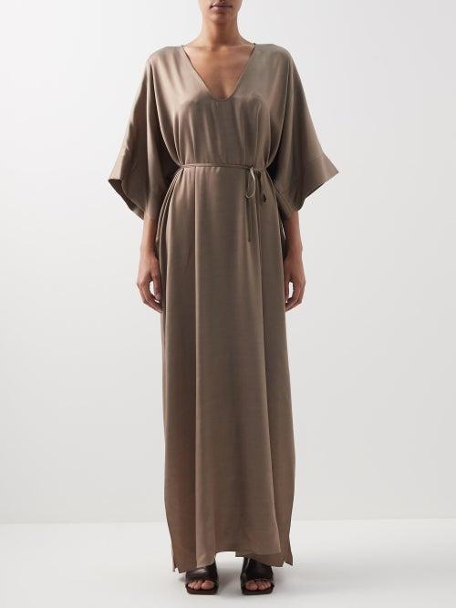 Raey - Curved-neckline Cupro-blend Kaftan - Womens - Light Brown