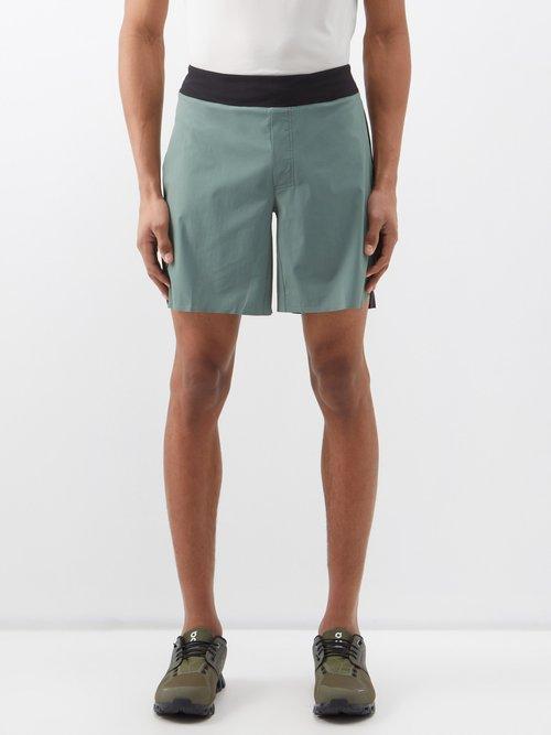 On - Lightweight Running Shorts - Mens - Black Green