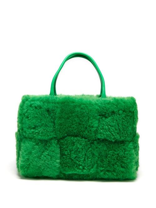 Bottega Veneta - The Arco Small Leather And Shearling Tote Bag - Womens - Green