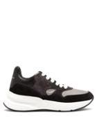 Matchesfashion.com Alexander Mcqueen - Runner Raised Sole Low Top Leather Trainers - Mens - Black Grey