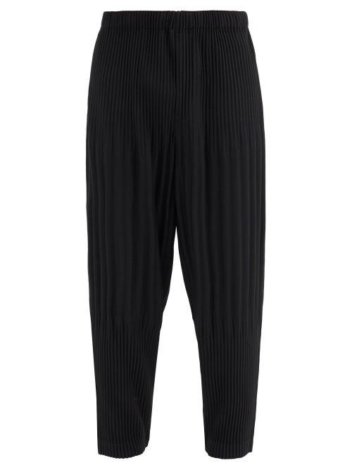 Matchesfashion.com Homme Pliss Issey Miyake - Tapered Technical-pleated Trousers - Mens - Black