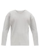 Matchesfashion.com Homme Pliss Issey Miyake - Long-sleeve Technical Pleated-jersey T-shirt - Mens - Light Grey
