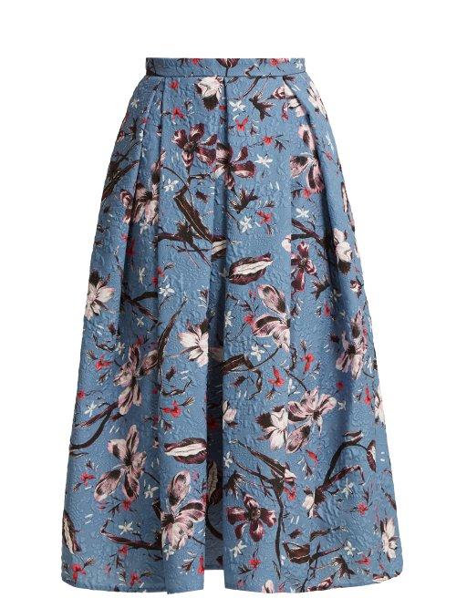 Matchesfashion.com Erdem - Ina Tulip Dream Print Cloqu Midi Skirt - Womens - Blue Multi