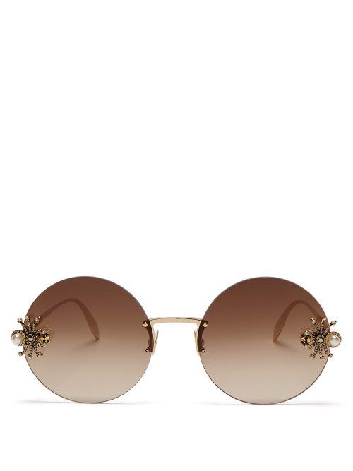 Matchesfashion.com Alexander Mcqueen - Crystal & Faux Pearl Spider Round Metal Sunglasses - Womens - Brown Gold