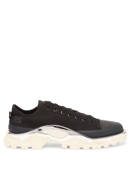 Matchesfashion.com Raf Simons X Adidas - Detroit Runner Low Top Canvas Trainers - Mens - Black White