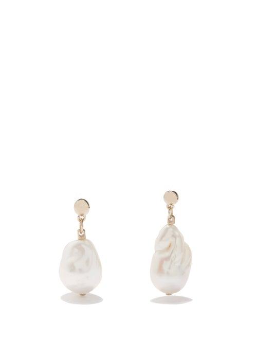 Chlo - Darcey Mismatched Baroque Pearl Earrings - Womens - Pearl