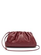 Matchesfashion.com Bottega Veneta - The Pouch Small Leather Clutch Bag - Womens - Burgundy