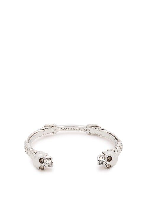 Matchesfashion.com Alexander Mcqueen - Engraved Skull Cuff - Mens - Silver