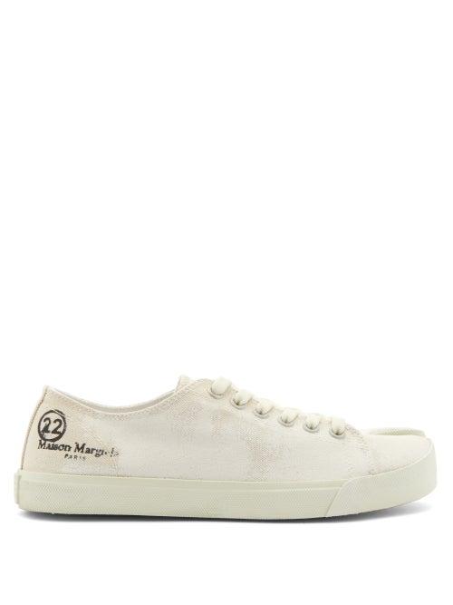 Matchesfashion.com Maison Margiela - Tabi Painted-canvas Trainers - Womens - White Multi