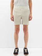 Homme Pliss Issey Miyake - Perforated Technical-pleated Shorts - Mens - Light Green