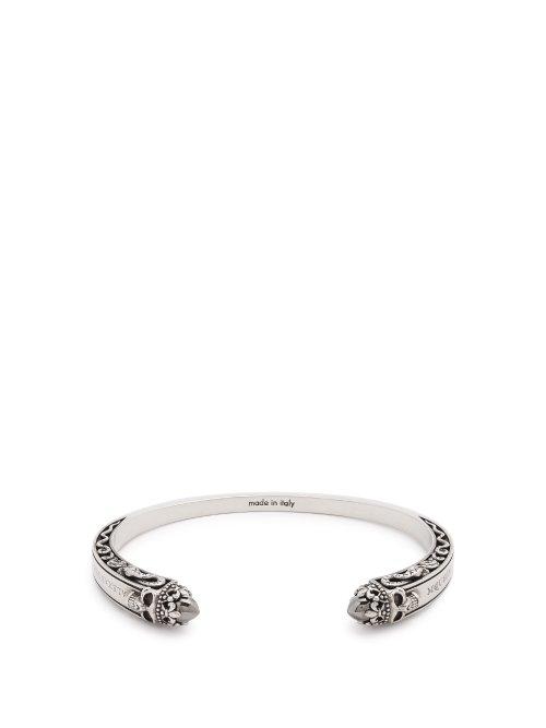 Matchesfashion.com Alexander Mcqueen - Circular Logo Engraved Skull Cuff - Mens - Silver