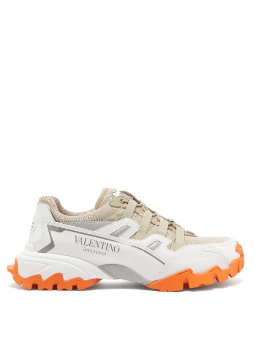 Matchesfashion.com Valentino Garavani - Climbers Logo-print Leather And Mesh Trainers - Mens - Beige