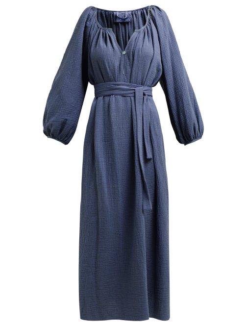 Matchesfashion.com Loup Charmant - Textured Organic Cotton Gauze Midi Dress - Womens - Dark Blue