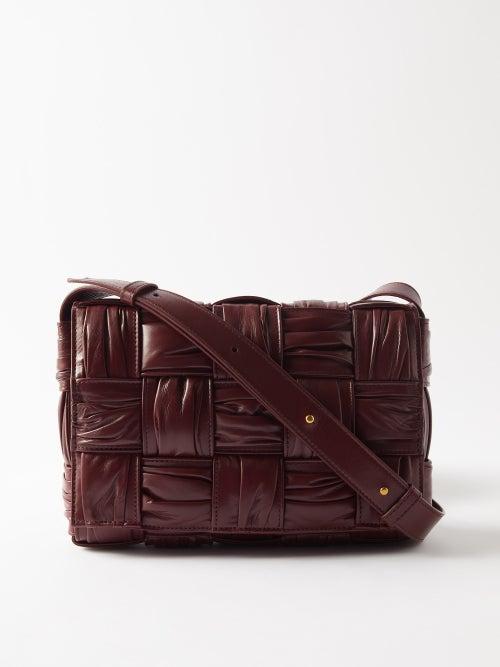 Bottega Veneta - Cassette Small Intrecciato-leather Bag - Womens - Burgundy