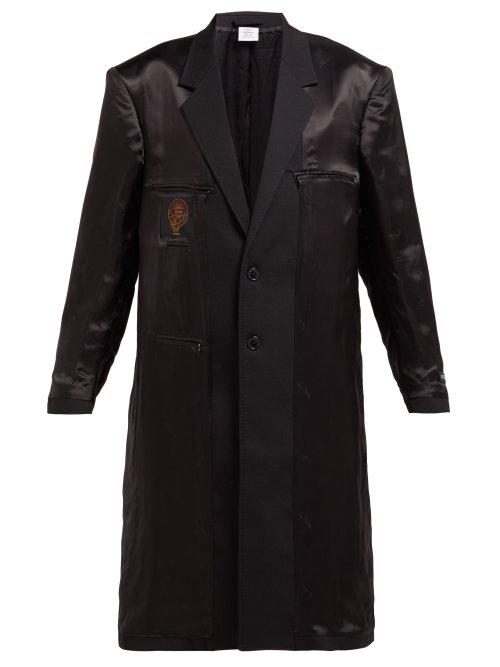 Matchesfashion.com Vetements - Reversed Single Breasted Satin And Wool Coat - Womens - Black