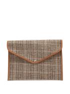 Matchesfashion.com Rue De Verneuil - Envelope Houndstooth Wool-blend Clutch - Womens - Brown Multi