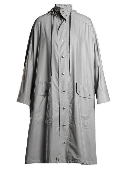 Matchesfashion.com Balenciaga - Opera Raincoat - Womens - Grey