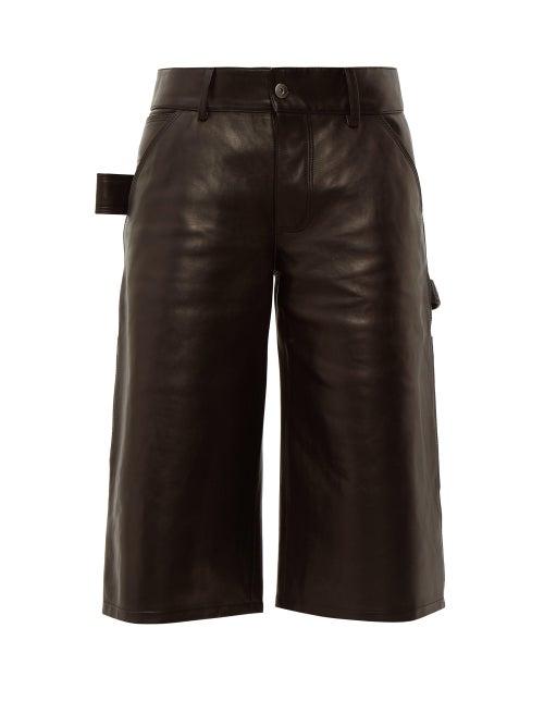 Matchesfashion.com Bottega Veneta - Leather Utility Shorts - Womens - Black