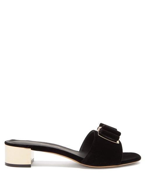 Matchesfashion.com Salvatore Ferragamo - Zefir Bow Velvet Mules - Womens - Black