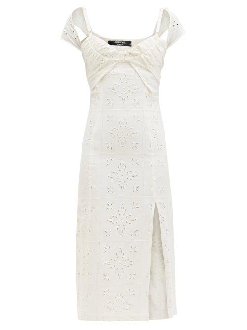 Matchesfashion.com Jacquemus - Tovallo Broderie-anglaise Linen-blend Midi Dress - Womens - Ivory