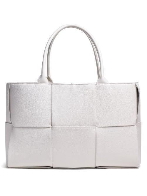 Bottega Veneta - The Arco Medium Intrecciato-leather Tote Bag - Womens - White