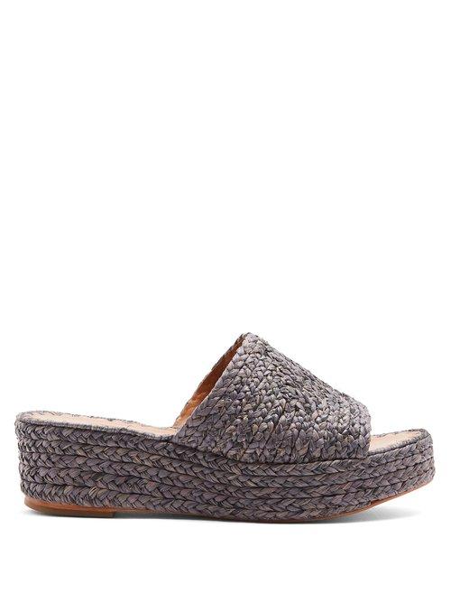 Matchesfashion.com Carrie Forbes - Nadia Raffia Flatform Mules - Womens - Grey
