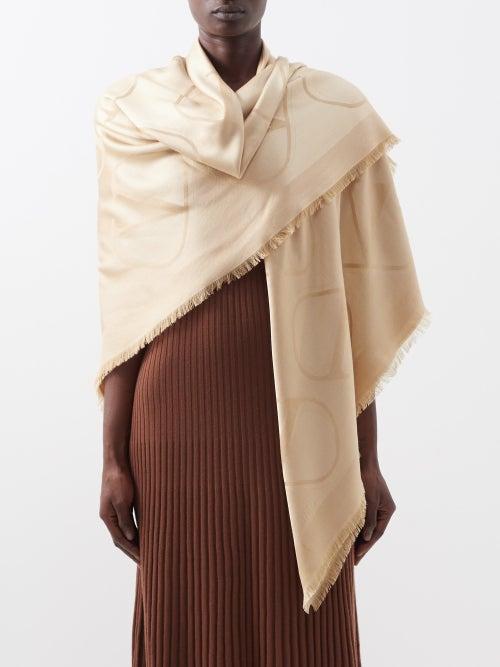 Valentino - V-logo-jacquard Silk-blend Shawl - Womens - Gold