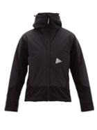Matchesfashion.com And Wander - Panelled Technical Fleece Jacket - Mens - Black
