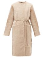 Matchesfashion.com Giani Firenze - Carla Reversible Shearling Coat - Womens - Beige