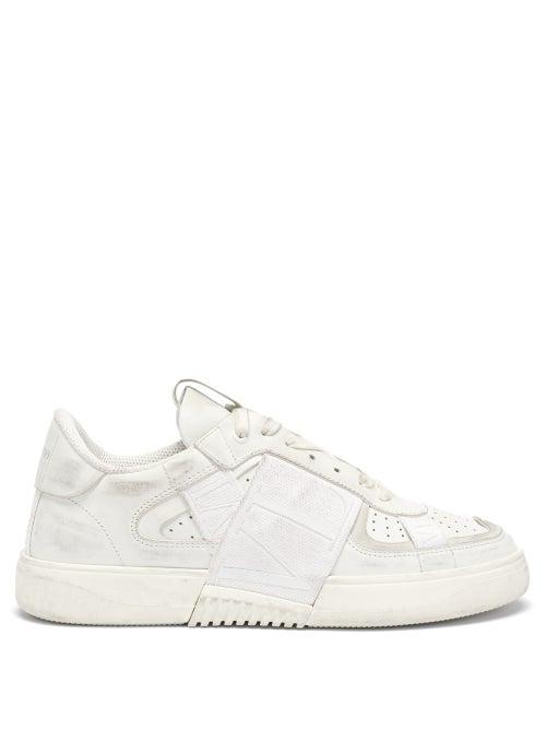 Matchesfashion.com Valentino Garavani - Vl7n Distressed-effect Leather Trainers - Womens - White