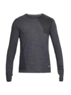 Brandblack Long-sleeved Performance Top