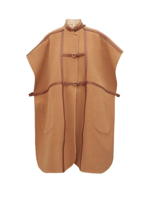 Matchesfashion.com Burberry - Leather Harness Wool Blend Cape - Womens - Camel