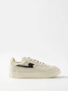 Stepney Workers Club - Pearl S-strike Suede Trainers - Mens - Beige Black
