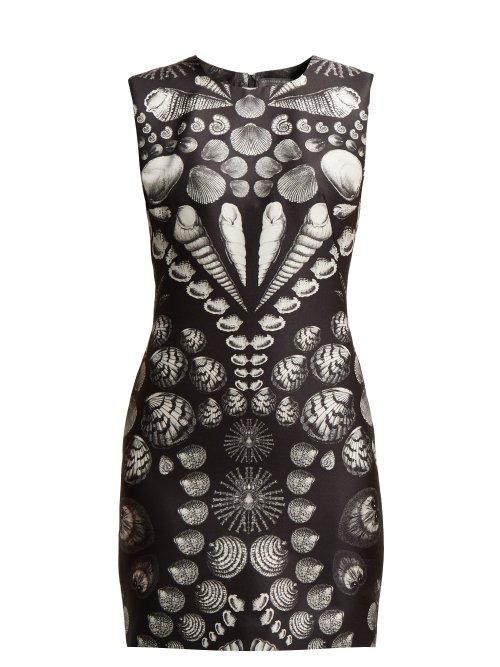 Matchesfashion.com Alexander Mcqueen - Shell Print Wool And Silk Blend Mini Dress - Womens - Black White