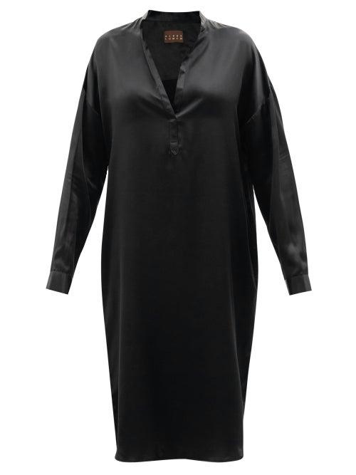 Albus Lumen - V-neck Silk-satin Kaftan - Womens - Black
