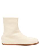 Matchesfashion.com Maison Margiela - Tabi Split-toe Leather Boots - Mens - White