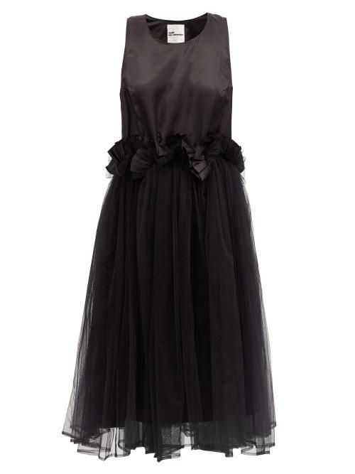 Matchesfashion.com Noir Kei Ninomiya - Ruffled Satin And Tulle Dress - Womens - Black