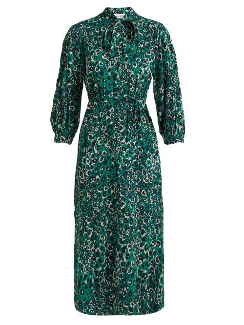 Matchesfashion.com Cefinn - Camouflage Print Silk Crepe De Chine Midi Dress - Womens - Green Multi
