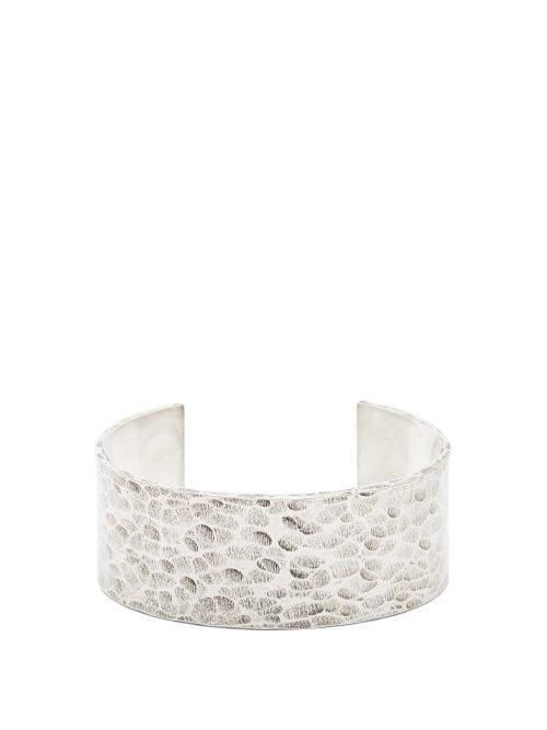 Matchesfashion.com Saint Laurent - Engraved Hammered Cuff - Mens - Silver