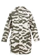 Matchesfashion.com Phipps - Camouflage Print Cotton Blend Coat - Womens - White Multi