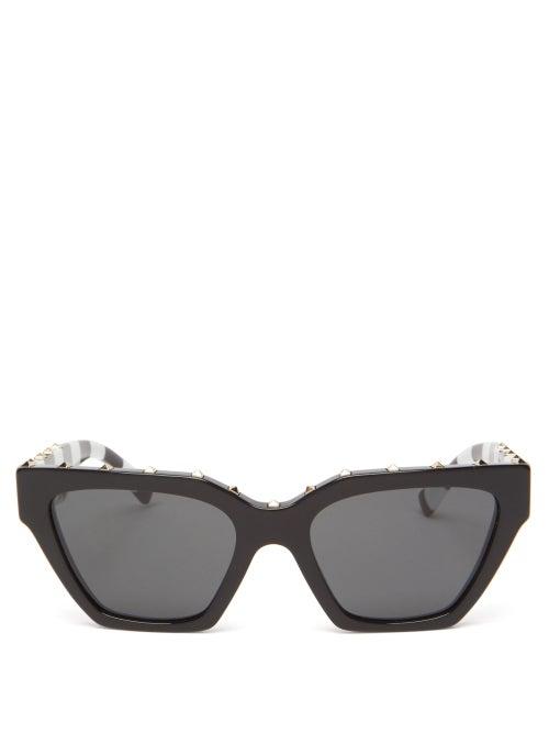 Matchesfashion.com Valentino - Striped Rockstud Cat-eye Acetate Sunglasses - Womens - Black White