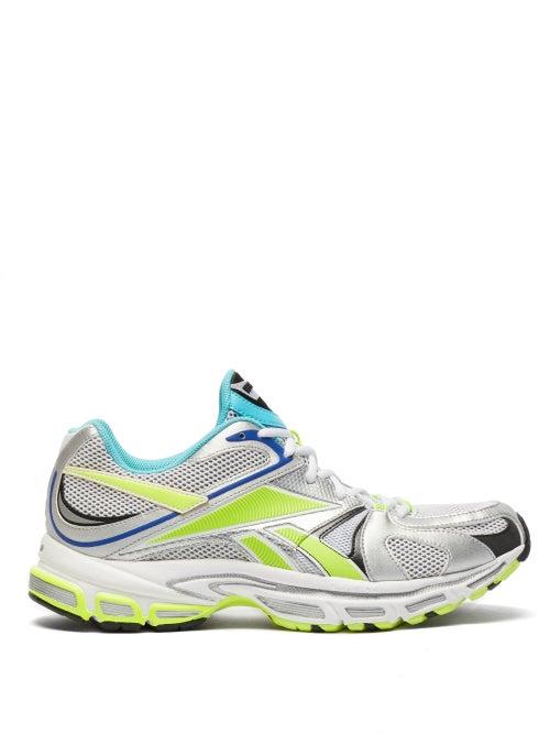 Matchesfashion.com Vetements - X Reebok Spike Runner 200 Low Top Trainers - Womens - White Multi