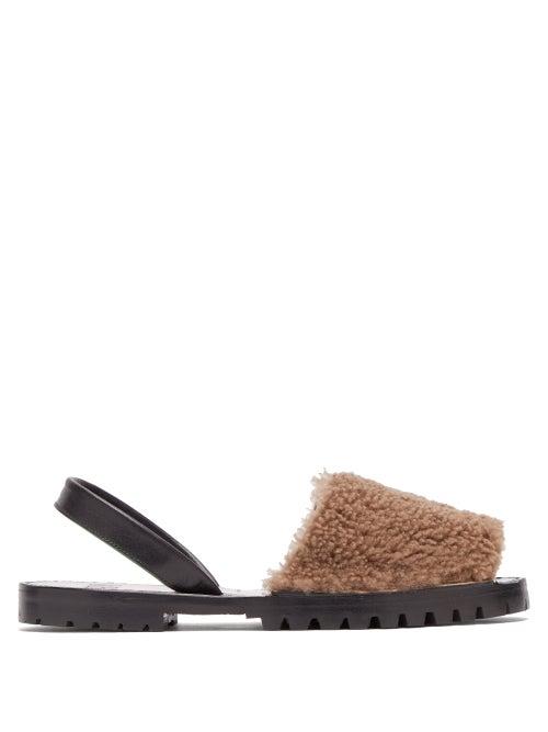 Matchesfashion.com Goya - Shearling And Leather Slingback Sandals - Mens - Brown