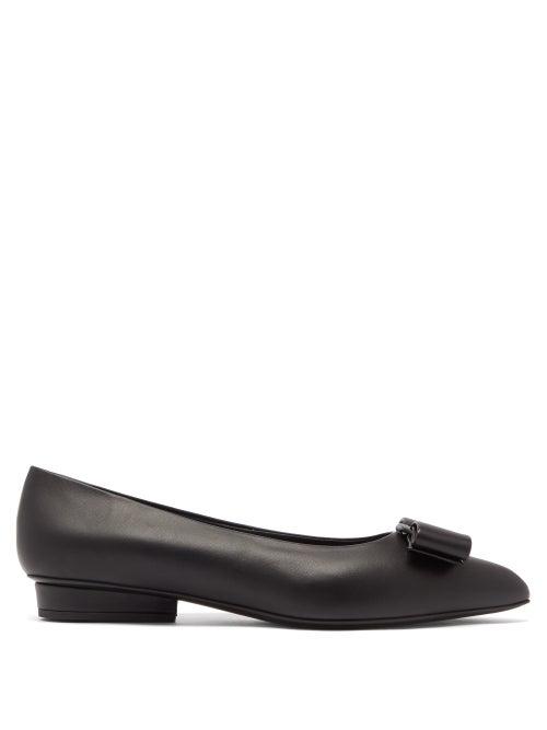 Matchesfashion.com Salvatore Ferragamo - Viva Leather Point-toe Flats - Womens - Black
