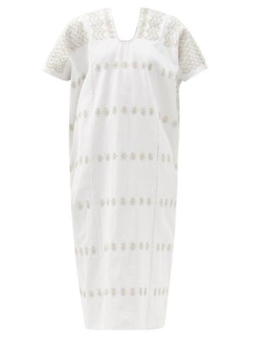 Matchesfashion.com Pippa Holt - No.288 Embroidered Cotton Kaftan - Womens - Silver