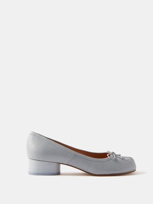 Maison Margiela - Tabi 30 Leather Pumps - Womens - Light Grey