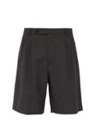 Matchesfashion.com Gucci - Tailored Wool Bermuda Shorts - Mens - Grey