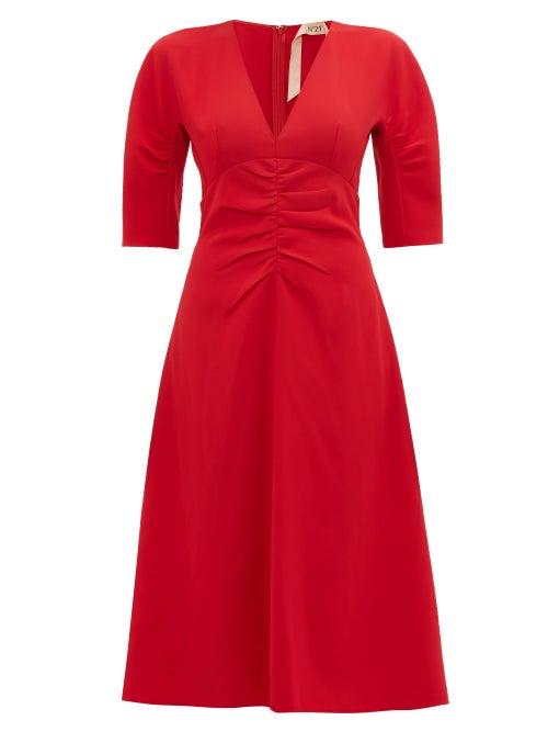 Matchesfashion.com No. 21 - V Neck Ruched Crepe Dress - Womens - Red