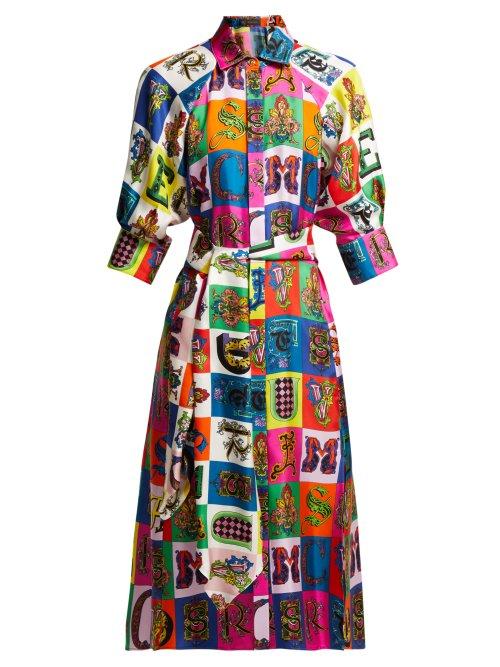 Matchesfashion.com Versace - Alphabet Print Silk Shirtdress - Womens - Pink Multi
