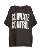 Matchesfashion.com Katharine Hamnett London - Climate Control Print Silk T Shirt - Womens - Black